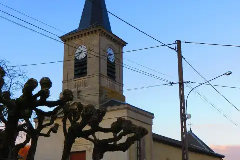Ménil-aux-Bois L'église Saint-Vannes