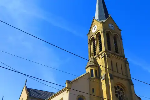 Lesse Église Saint-Georges