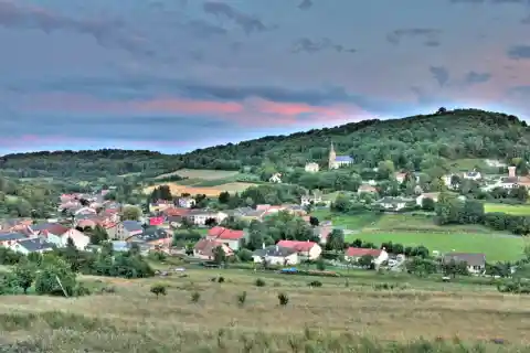 Montenach (en soirée)