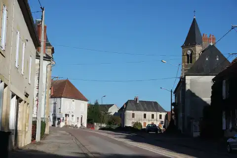 Vandenesse, Nièvre, France
