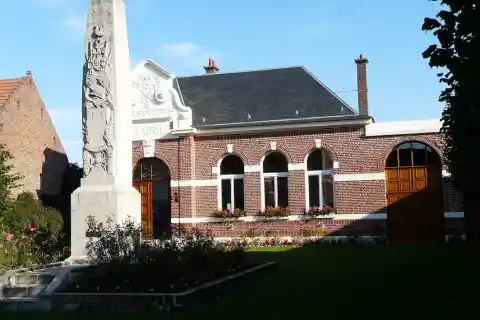 Mairie de Flesquières (Nord, France)
