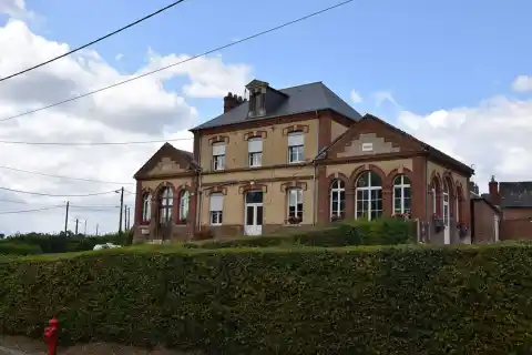 Hécourt (Oise) mairie