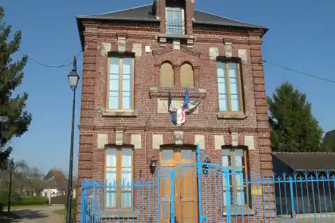 La Houssoye mairie