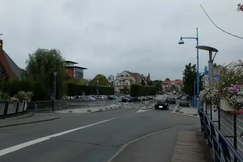 Vue du centre de Saint-Laurent-Blangy, la rue Laurent Gers