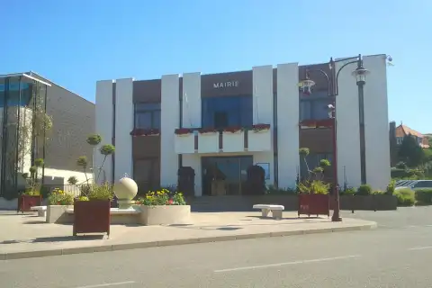 Mairie de Saint-Léonard (62)
