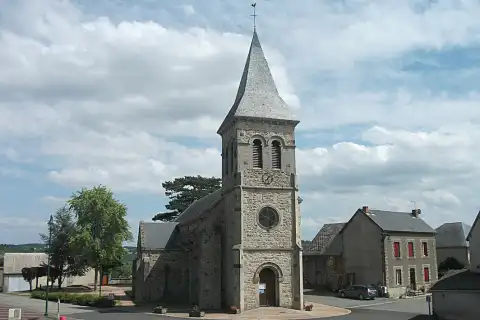 Église d'Ayat-sur-Sioule, Puy-de-Dôme, Auvergne-Rhône-Alpes, France. [18903]