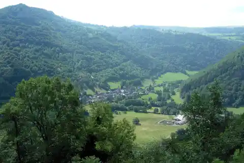 Village de Valbeleix (département du Puy-de-Dôme, Auvergne, France)