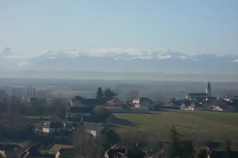 Sauvagnon vue de l'oppidum dans la forêt communale