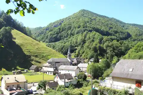 Ferrières (Hautes-Pyrénées)