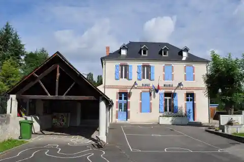 Mairie/Ecole de Hiis