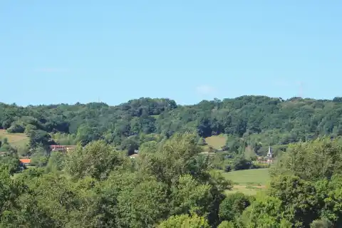 Monlong (Hautes-Pyrénées)