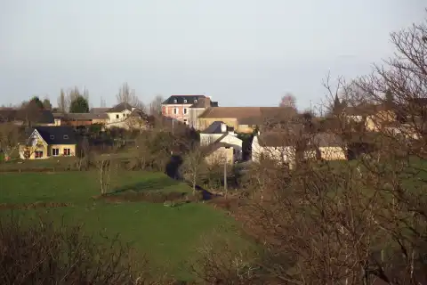 Centre du village de Visker (Hautes-Pyrénées, France)