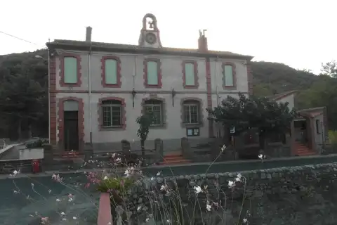 Mairie de Saint-Michel-de-Llotes