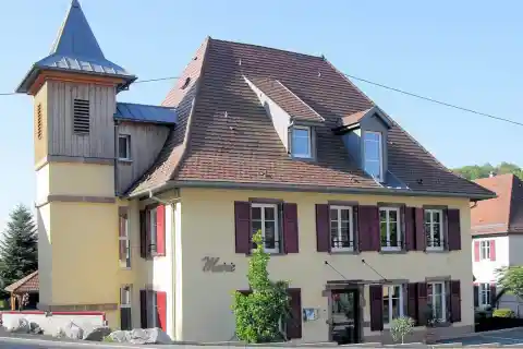 La mairie de Bourbach-le-Bas