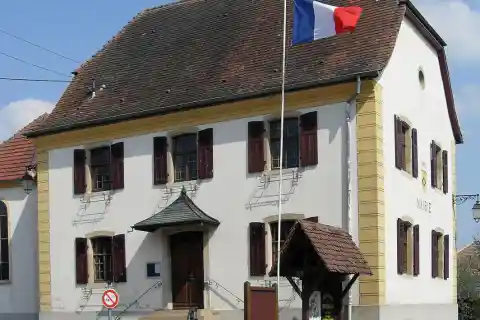 La mairie de Bruebach