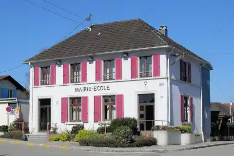 La mairie-école de Hecken