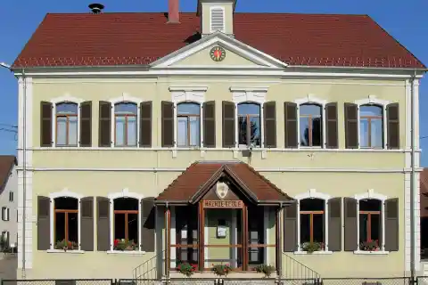 La mairie-école de Sondersdorf