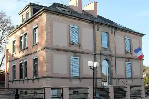La mairie-école de Zimmersheim