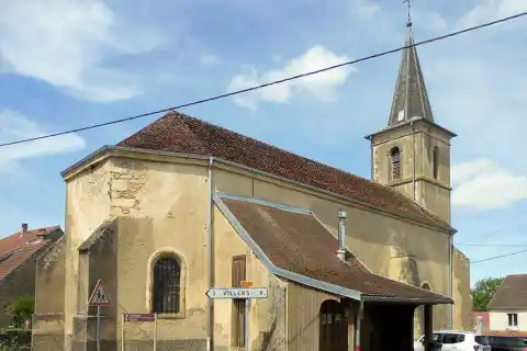 L'église Saint-Martin d'Amoncourt, côté sud-est