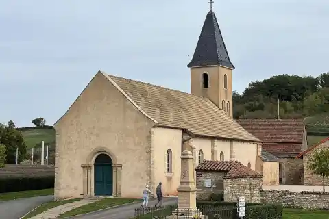 Église Saint-Pierre, Cruzille