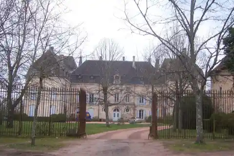 Château de Pressy-sous-Dondin