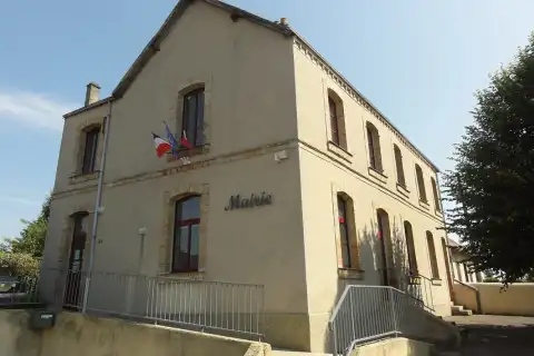 Thoigné (Sarthe) mairie