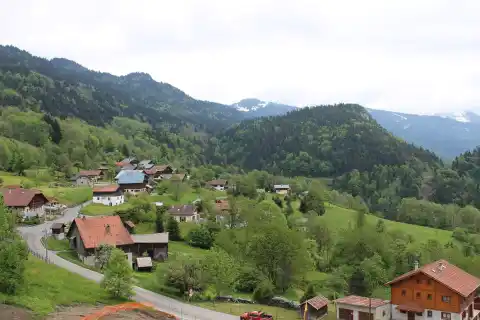Vue depuis l'église de Saint-Sigismond
