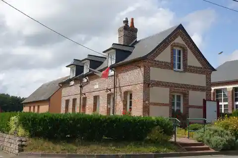 Mairie de Ventes-Saint-Rémy, Seine-Maritime, France