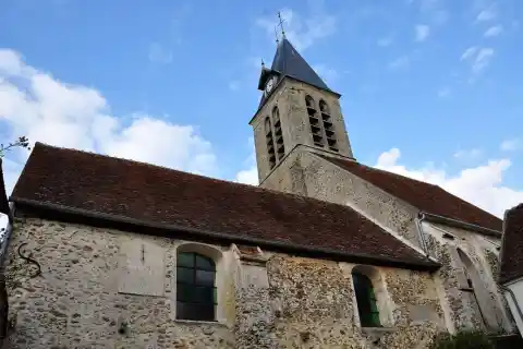Église Notre-Dame-de-l'Assomption d'Aulnoy. (Seine-et-Marne, région Île-de-France)