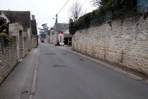 Rue Grande, Boulancourt, Seine-et-Marne, France