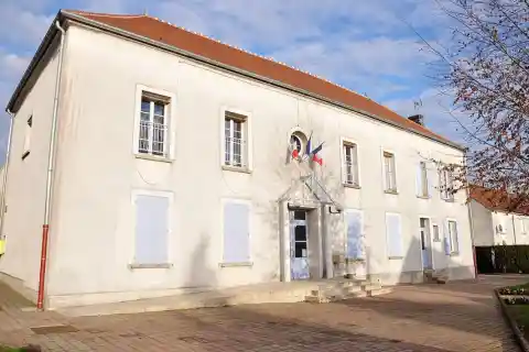 Mairie de Chailly-en-Brie. (département de la Seine-et-Marne, région Île-de-France)