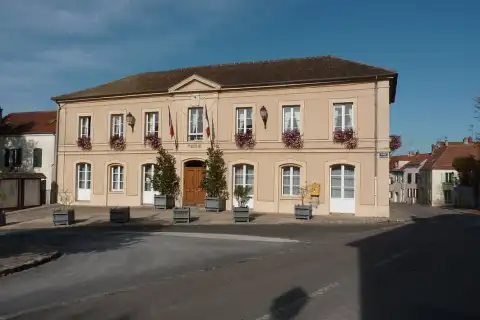 Coupvray town hall