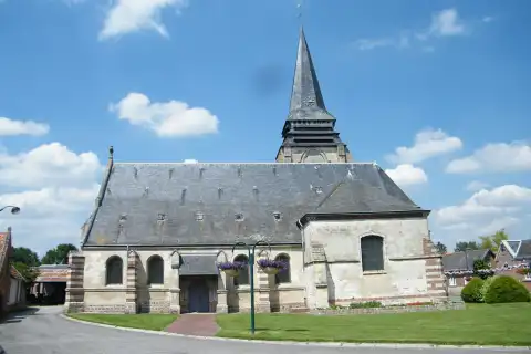 Église Saint-Georges de Cerisy, Somme, France, façade sud