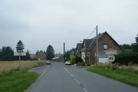 Sucrerie de Sainte-Emilie à Villers-Faucon, Somme, France