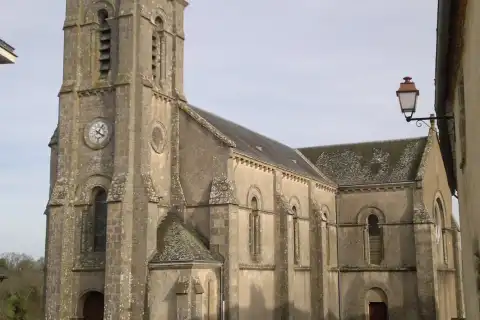 Église d'Évrunes, Fr-85-Mortagne-sur-Sèvre