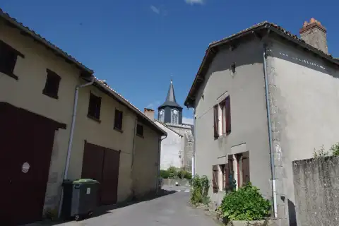 Cieux, Haute-Vienne, France