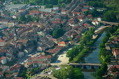 Vue de Mirecourt