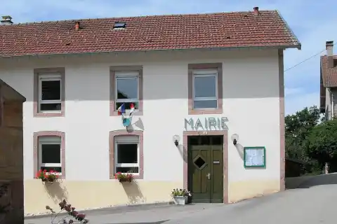 La maire de Rehaupal
