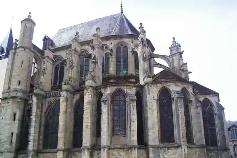Vue de Saint-Julien-du-Sault