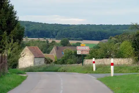 Entrée du village de Chérence, Val-d'Oise, France